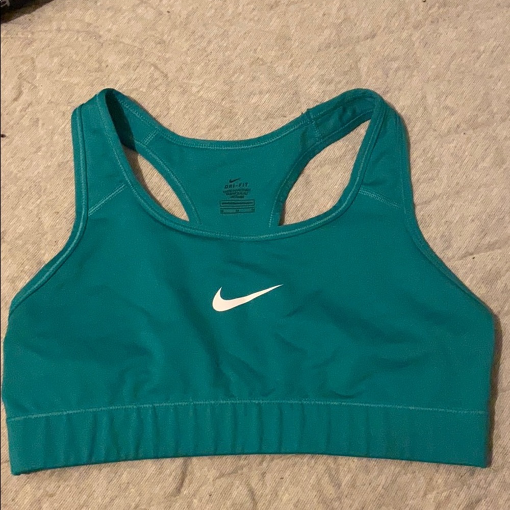 nike sports bra